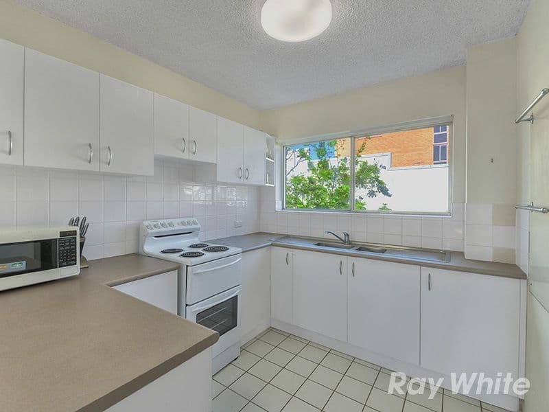 27 Bourne Street, CLAYFIELD QLD 4011, Clayfield - Thumbnail 3
