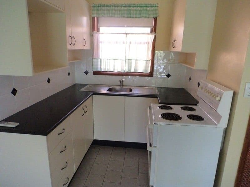 2/24 Queen Street, GOULBURN NSW 2580, Goulburn - Thumbnail 3