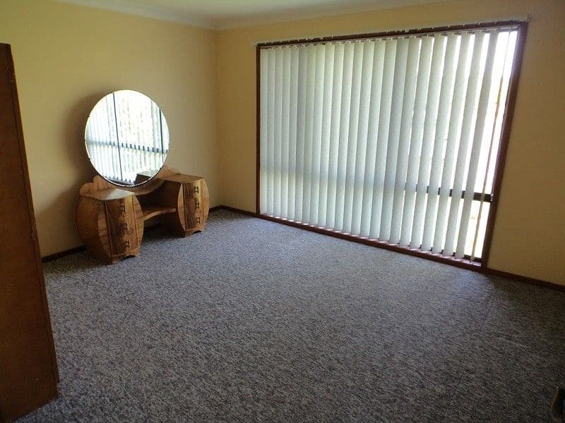2/24 Queen Street, GOULBURN NSW 2580, Goulburn - Thumbnail 2