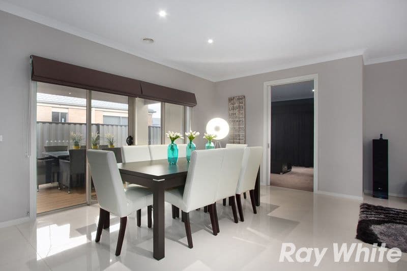 90 Windermere Boulevard, PAKENHAM VIC 3810, Pakenham - Thumbnail 6