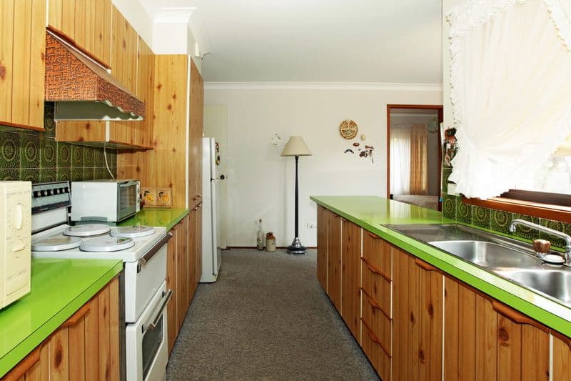 17 McMahons Road, NORTH NOWRA NSW 2541, North Nowra - Thumbnail 3