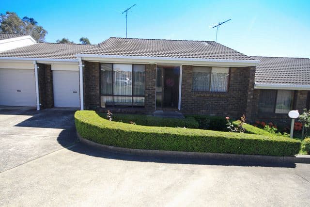 16 Bensley Road, MACQUARIE FIELDS NSW 2564, Macquarie Fields - Image 1