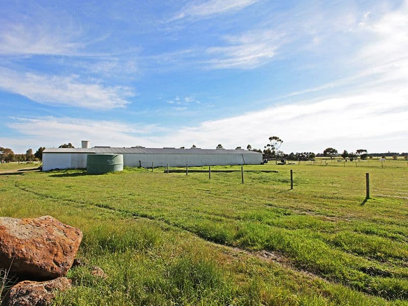 30 Bells Road, ROKEWOOD VIC 3330, Rokewood - Thumbnail 3