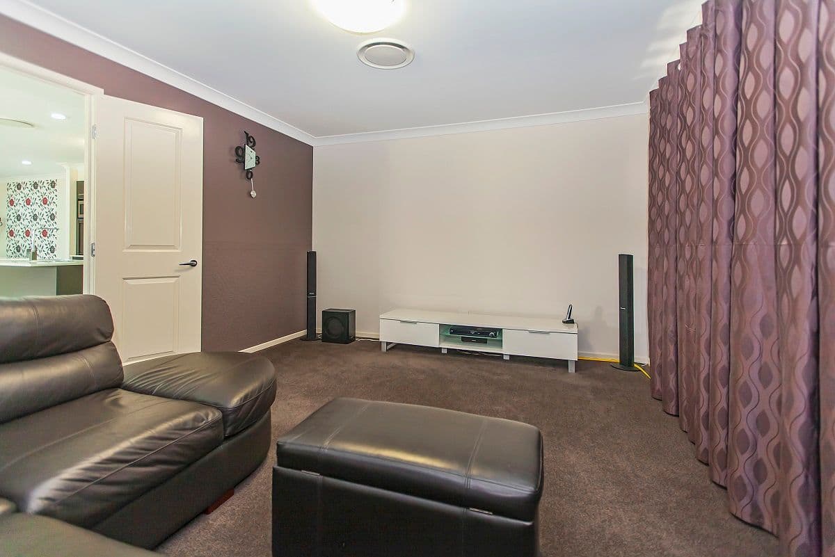 28 Dillon Avenue, AUGUSTINE HEIGHTS QLD 4300, Augustine Heights - Thumbnail 6