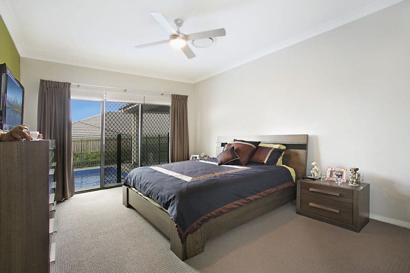52 McKeachies Drive, ABERGLASSLYN NSW 2320, Aberglasslyn - Thumbnail 8