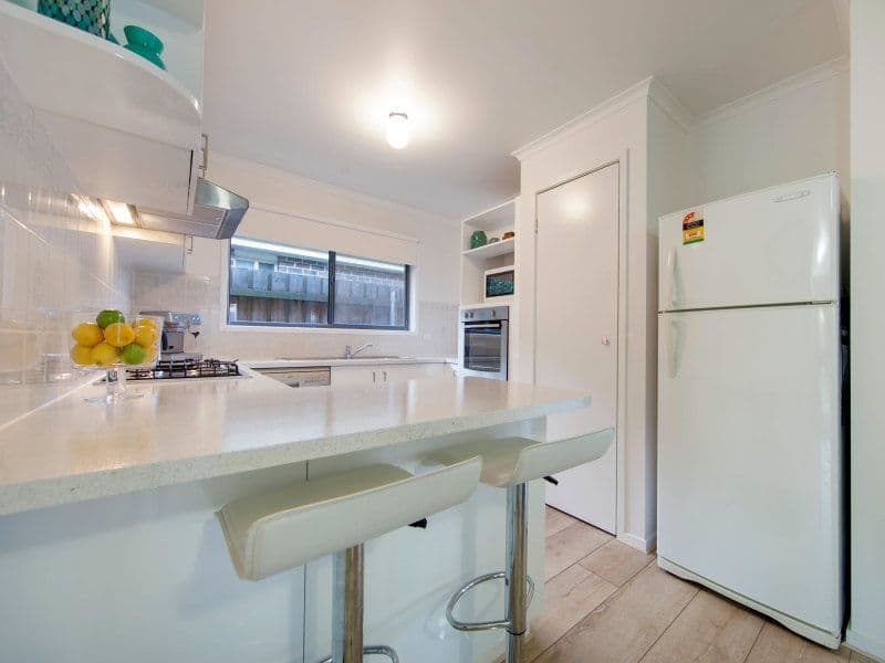 5 Bay Rise Drive, MORNINGTON VIC 3931, Mornington - Thumbnail 4
