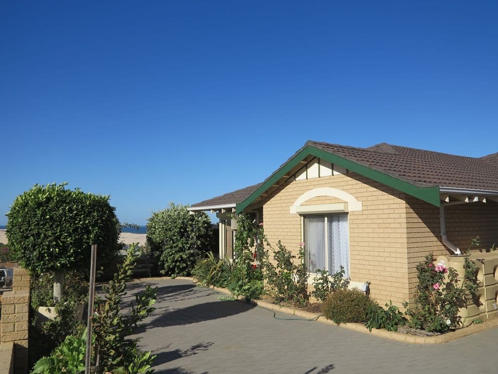 15 McDermott Avenue, WANDINA WA 6530, Wandina - Thumbnail 4