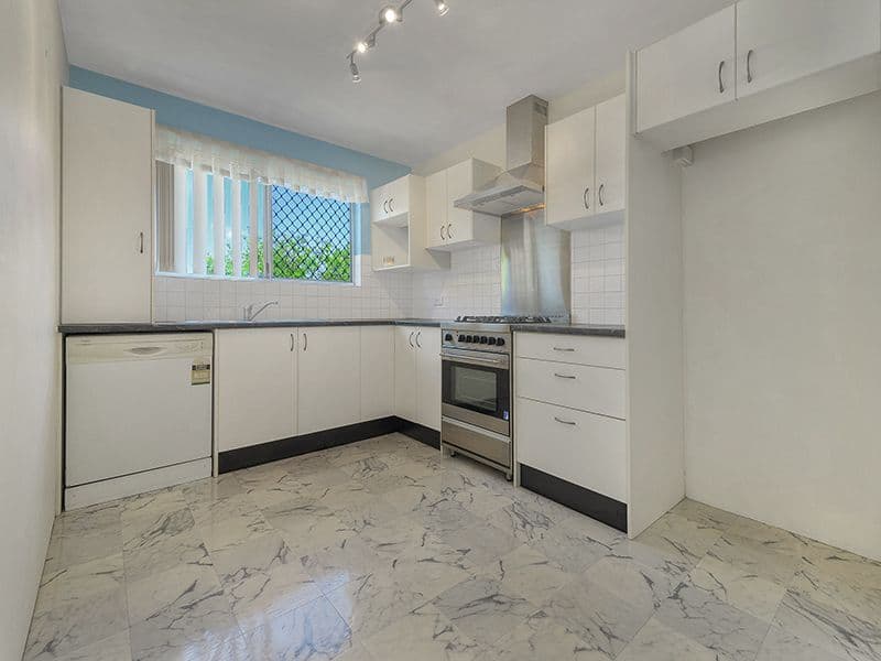 9 Lomond Terrace, EAST BRISBANE QLD 4169, East Brisbane - Thumbnail 2