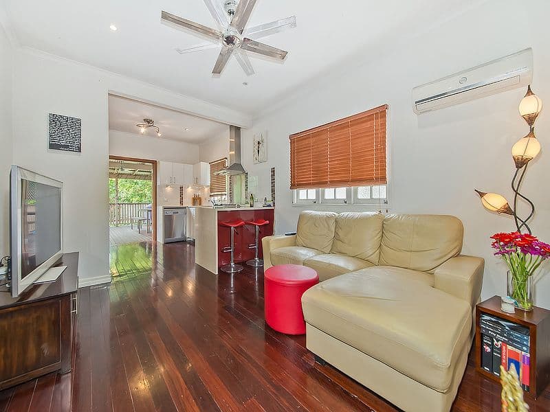6 Trundle Street, COORPAROO QLD 4151, Coorparoo - Thumbnail 4
