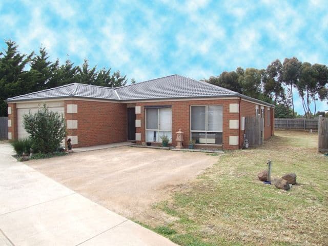 72 Smoult Drive, KURUNJANG VIC 3337, Kurunjang - Image 1