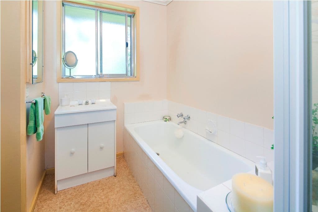 5 Frances Crescent, BALLARAT EAST VIC 3350, Ballarat East - Thumbnail 7