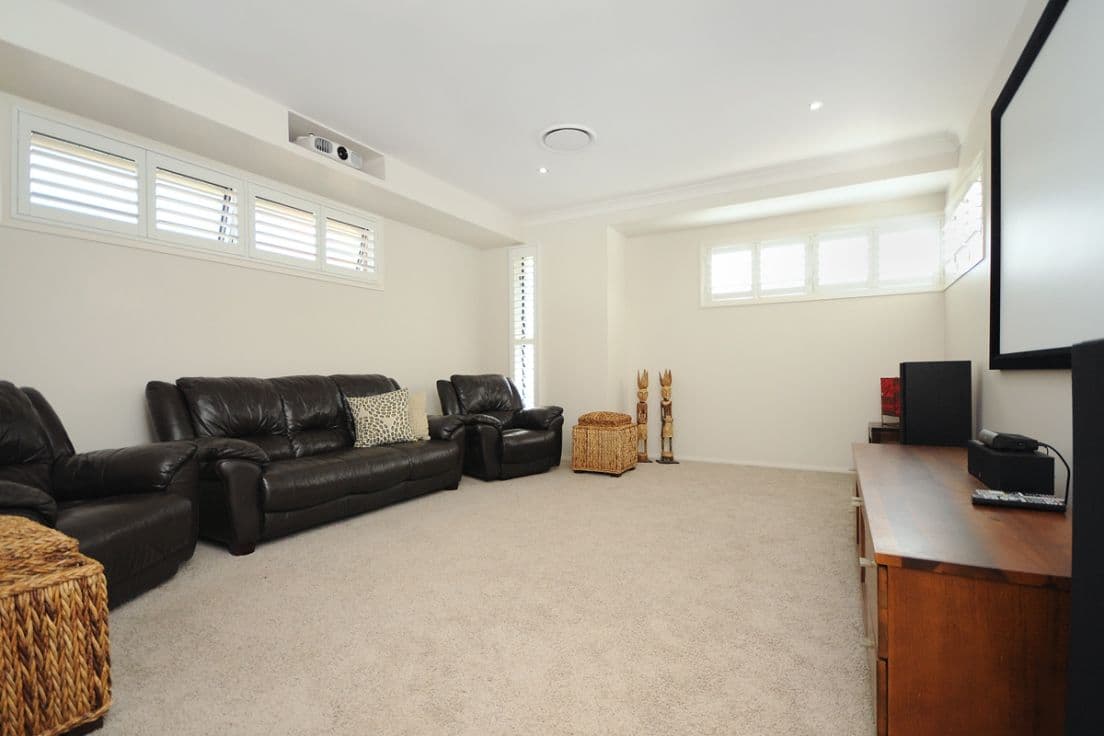 2 Tarlington Street, MIDDLE RIDGE QLD 4350, Middle Ridge - Thumbnail 3