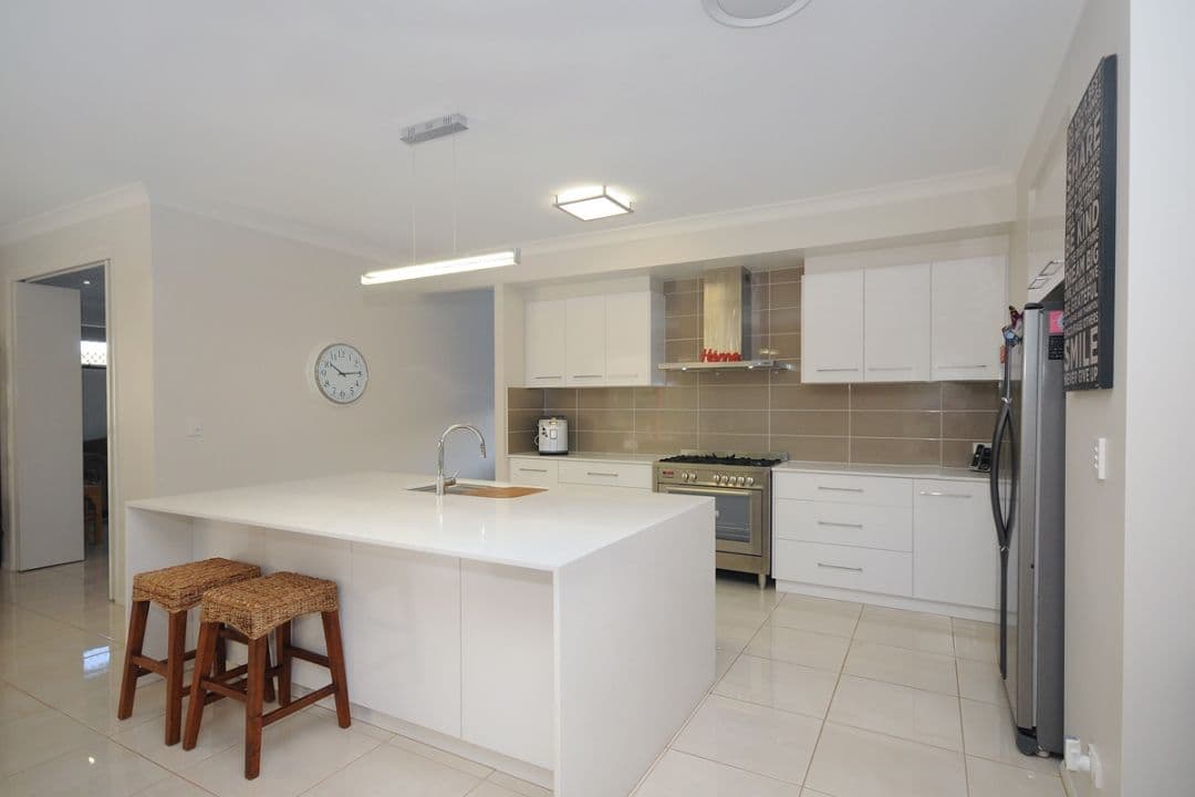 2 Tarlington Street, MIDDLE RIDGE QLD 4350, Middle Ridge - Thumbnail 7