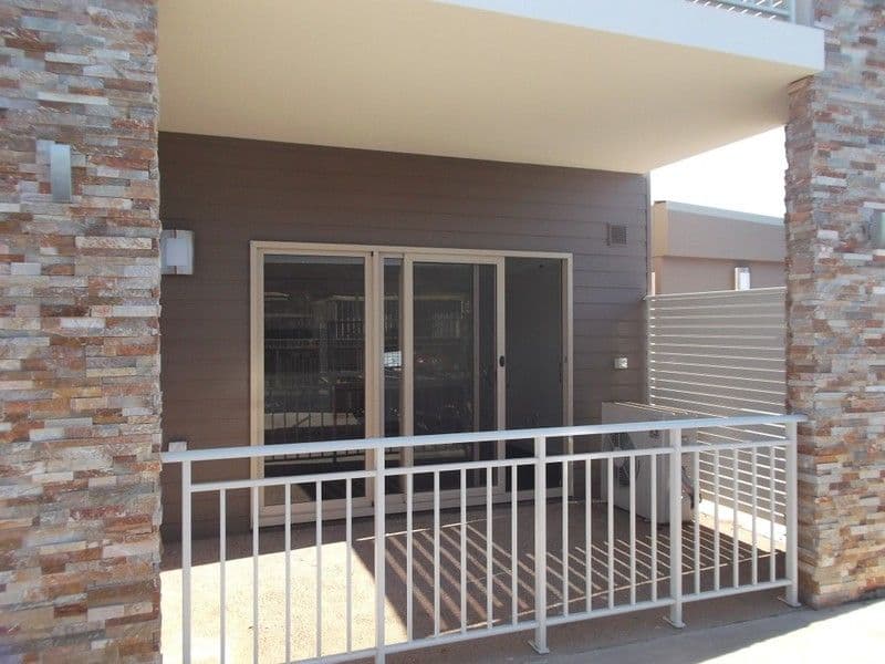 Unit 10/6 Hedditch Street, SOUTH HEDLAND WA 6722, South Hedland - Thumbnail 2