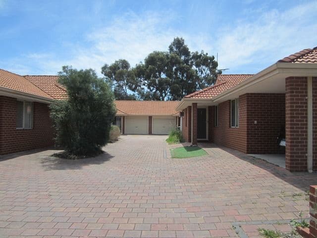2/6A John Street, MIDLAND WA 6056, Midland - Image 1