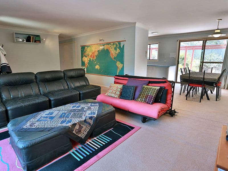 6 Carnarvon Court, EVERTON HILLS QLD 4053, Everton Hills - Thumbnail 2