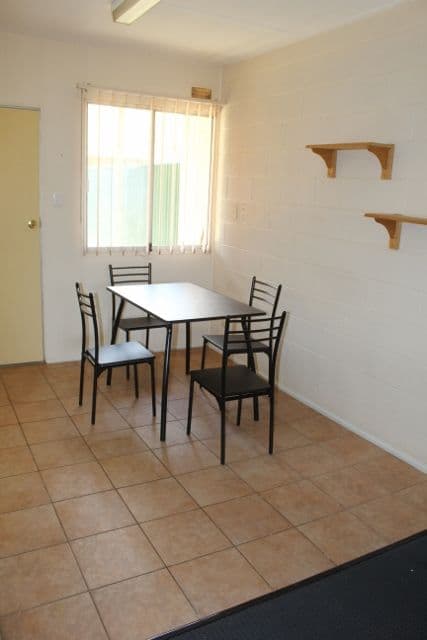 1/5 Hakea Street, KAMBALDA WEST WA 6442, Kambalda West - Thumbnail 3