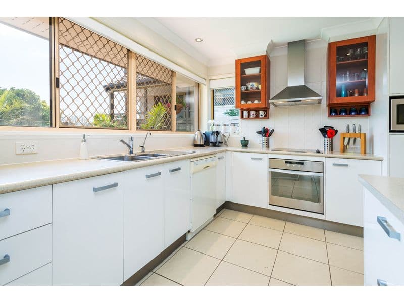 14 St Clair Crescent, Wishart QLD 4122, Wishart - Thumbnail 5