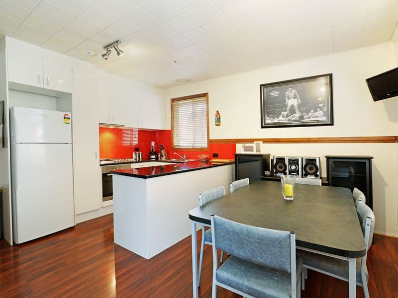 208 St Albans Road, BREAKWATER VIC 3219, Breakwater - Thumbnail 5