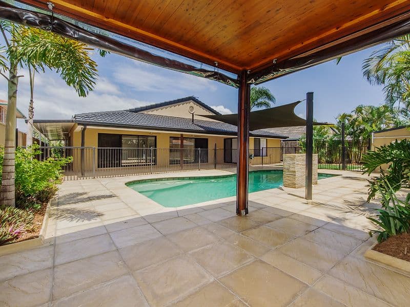 9 Coronet Crescent, Burleigh Waters QLD 4220, Burleigh Waters - Thumbnail 5