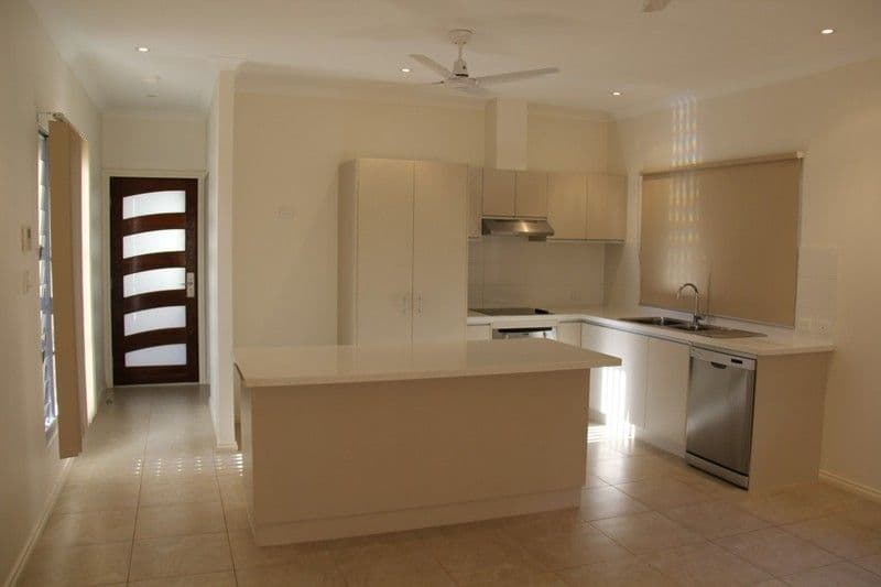 Unit 5/99 Greene Place, SOUTH HEDLAND WA 6722, South Hedland - Thumbnail 2