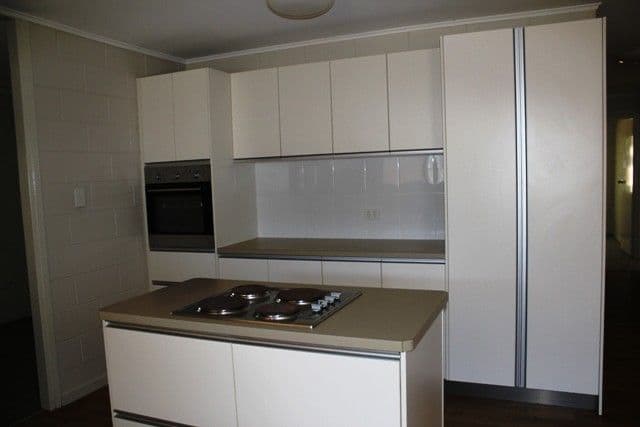 237 Beatts Road, FORREST BEACH QLD 4850, Forrest Beach - Thumbnail 5