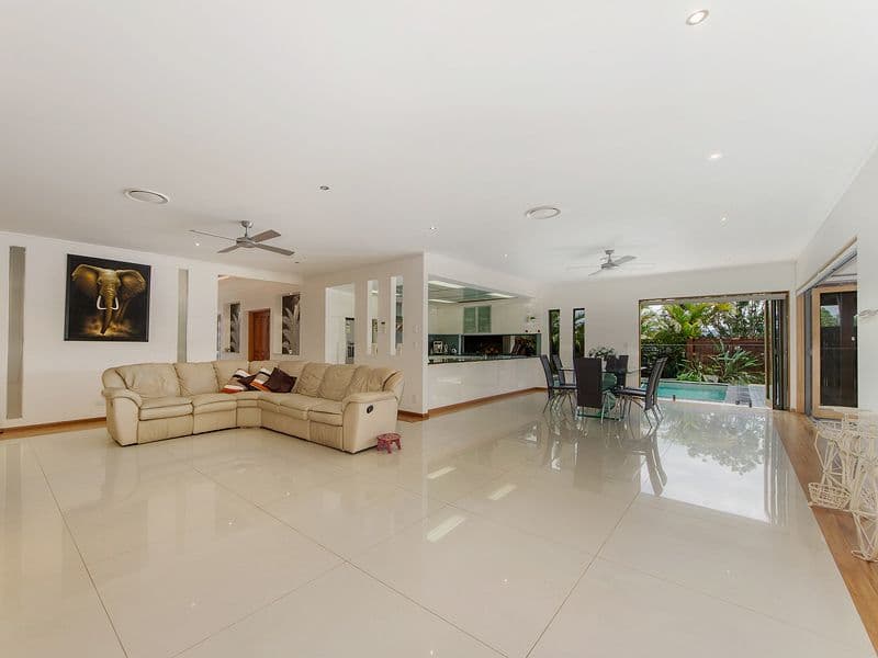 12 Fred Astaire Avenue, MAUDSLAND QLD 4210, Maudsland - Thumbnail 7