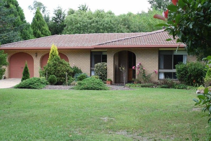 6 Pleasant View, Glen Innes NSW 2370, Glen Innes - Image 1