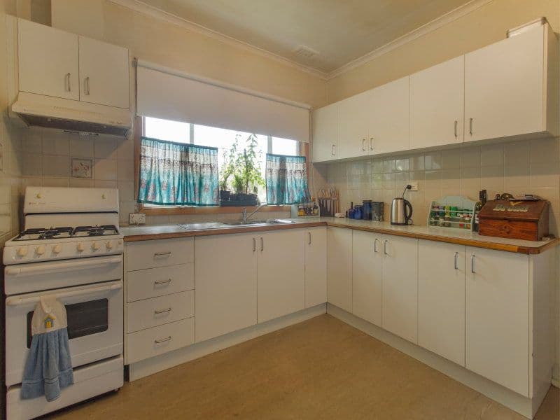 21 Pine Street, FRANKSTON NORTH VIC 3200, Frankston North - Thumbnail 2
