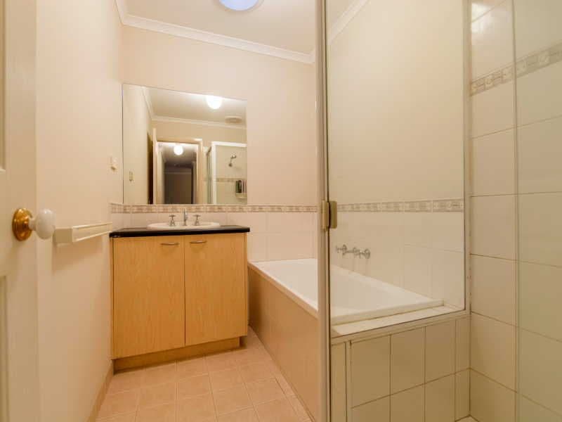 18 Reid Street, FRANKSTON VIC 3199, Frankston - Thumbnail 4