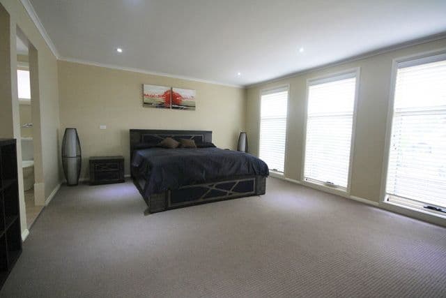 11 Langshan Street, Spring Farm NSW 2570, Spring Farm - Thumbnail 2