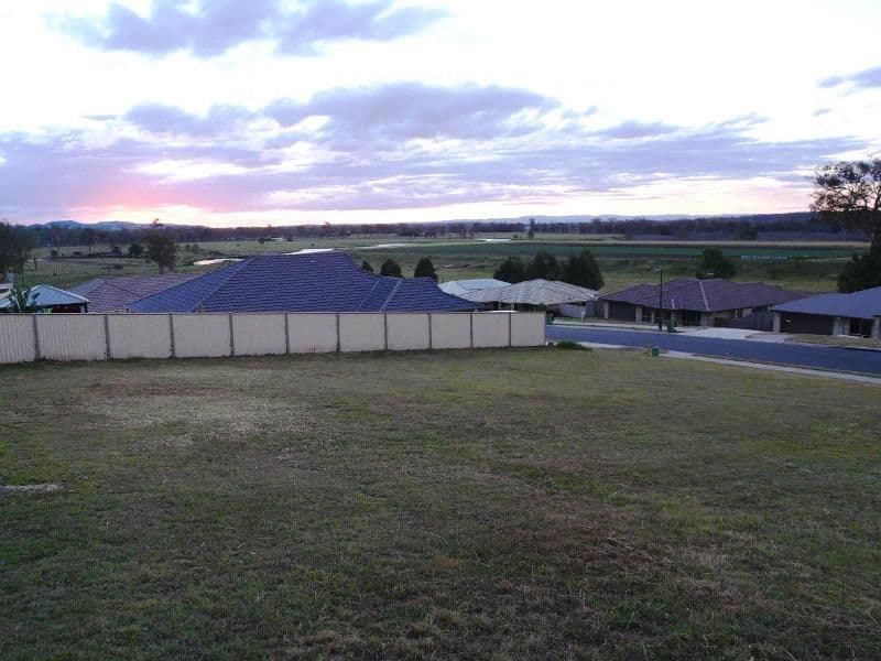 52 Titmarsh Circuit, FERNVALE QLD 4306, Fernvale - Thumbnail 4