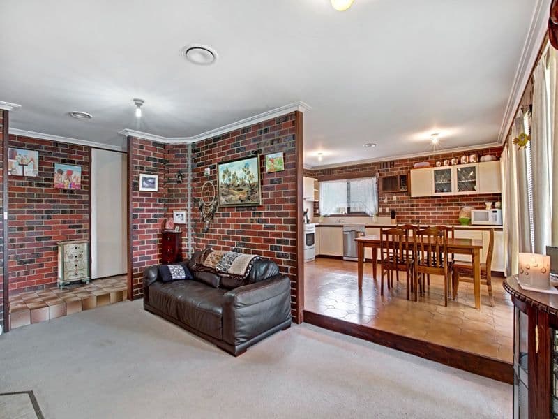 30 Brendan Street, Mernda VIC 3754, Mernda - Thumbnail 5
