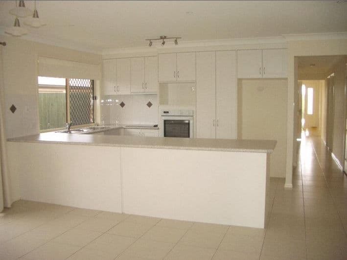 65 Jezabel Drive, Springfield Lakes QLD 4300, Springfield Lakes - Thumbnail 2
