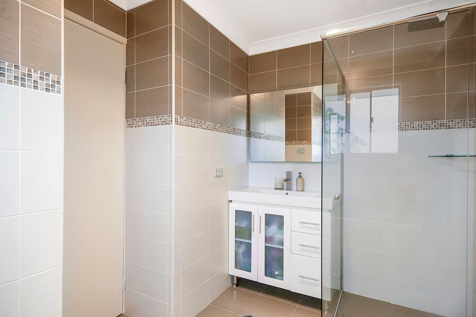 90 Willaroo Avenue, Woronora Heights NSW 2233, Woronora Heights - Thumbnail 8