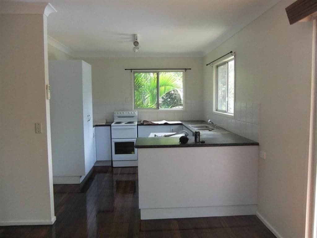 283 Elphinstone Street, KOONGAL QLD 4701, Koongal - Thumbnail 2