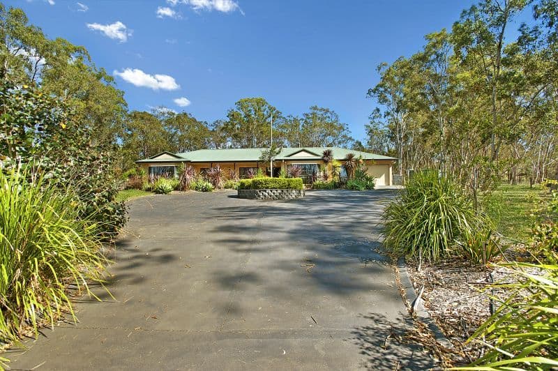2 Windemere Place, WALLALONG NSW 2320, Wallalong - Image 1
