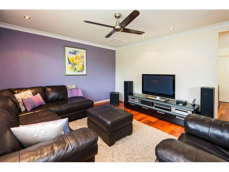 38 Pindari Crescent, WISHART QLD 4122, Wishart - Thumbnail 2