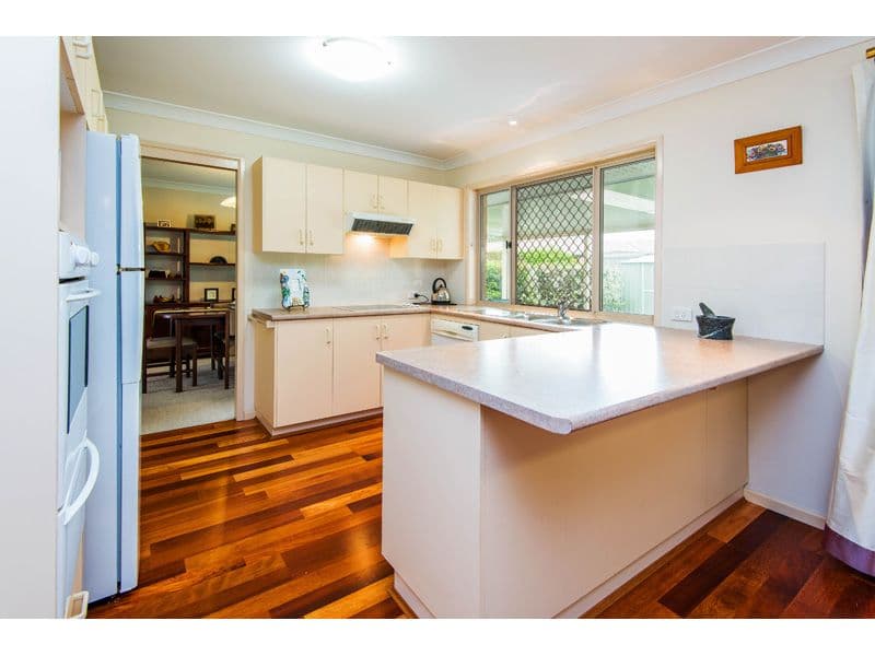 38 Pindari Crescent, WISHART QLD 4122, Wishart - Thumbnail 5