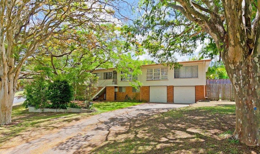 62 Dunrod Street, HOLLAND PARK WEST QLD 4121, Holland Park West - Image 1