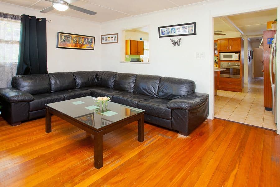 62 Dunrod Street, HOLLAND PARK WEST QLD 4121, Holland Park West - Thumbnail 3