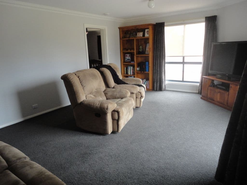 108 Thanowring School Road, TEMORA NSW 2666, Temora - Thumbnail 3