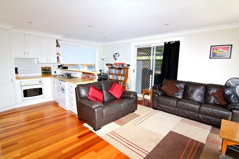 26 Ilumba Avenue, DAVISTOWN NSW 2251, Davistown - Thumbnail 2
