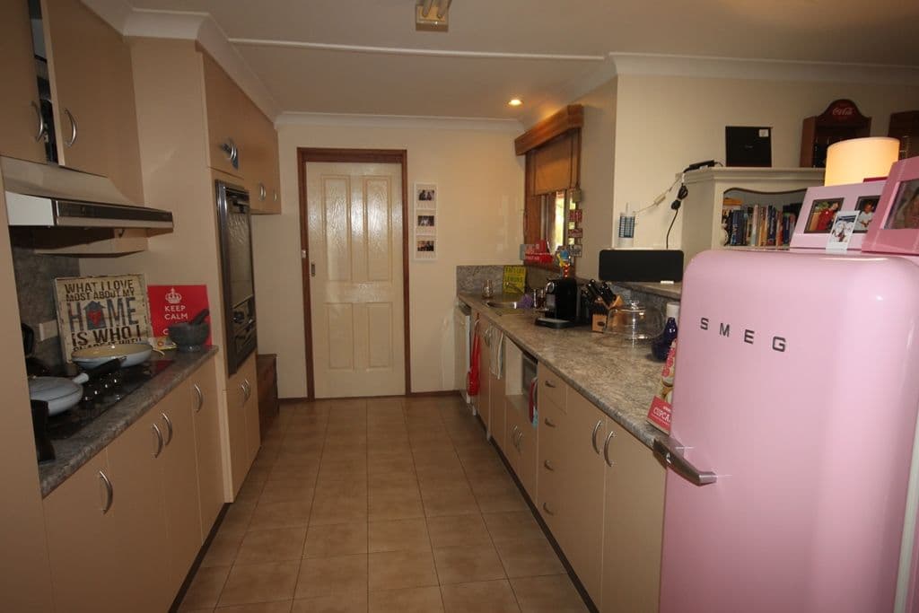 12 The Mews, TAMWORTH NSW 2340, Tamworth - Thumbnail 4