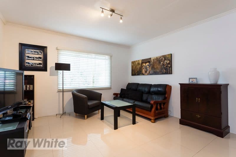 13 Gladstone Street, COORPAROO QLD 4151, Coorparoo - Thumbnail 4