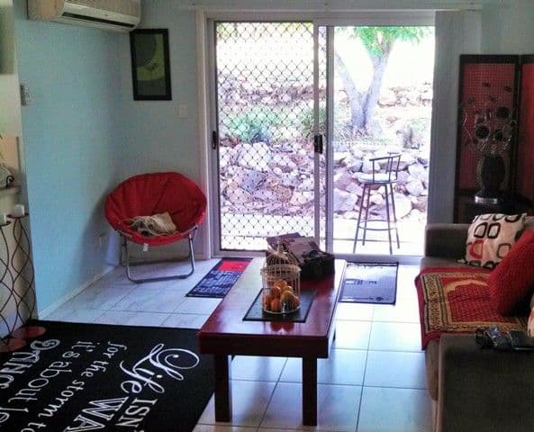 4 Adam Street, OXENFORD QLD 4210, Oxenford - Thumbnail 2