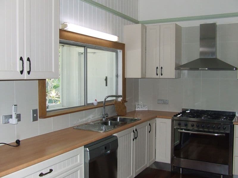 35 Cabrera Cresent, BEERWAH QLD 4519, Beerwah - Thumbnail 3