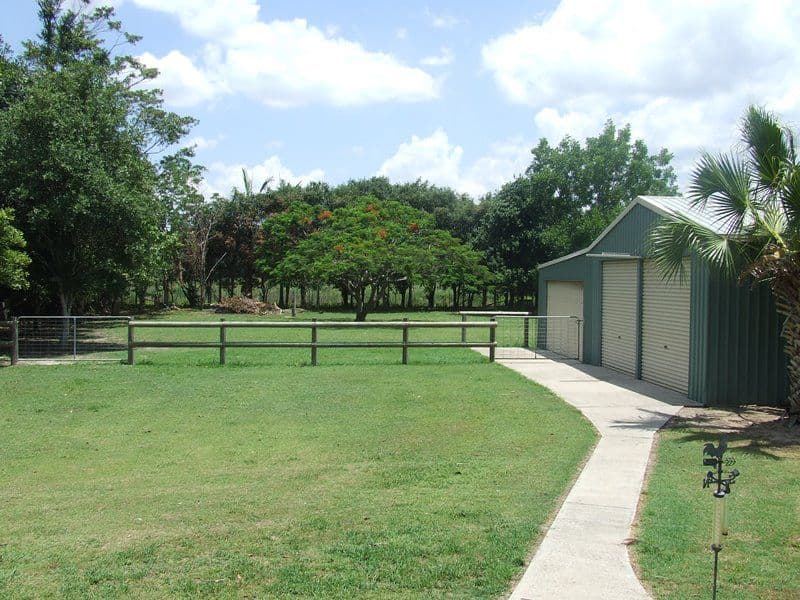 35 Cabrera Cresent, BEERWAH QLD 4519, Beerwah - Thumbnail 2