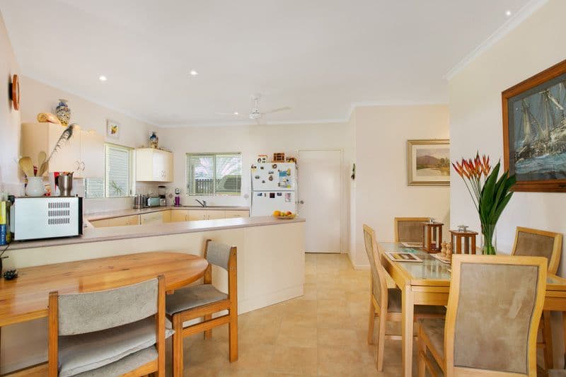 17 Julia Percy Close, BENTLEY PARK QLD 4869, Bentley Park - Thumbnail 4