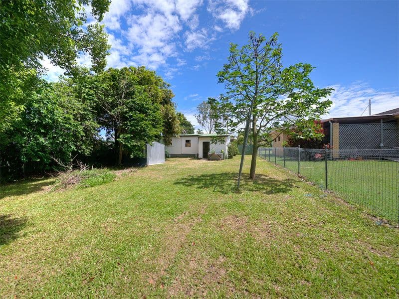 8 Upper Union Street, DECEPTION BAY QLD 4508, Deception Bay - Thumbnail 7